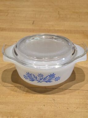 Vintage Fire King Blue Cornflower Milk Glass Lidded Casserole Dish 1 Pint 472